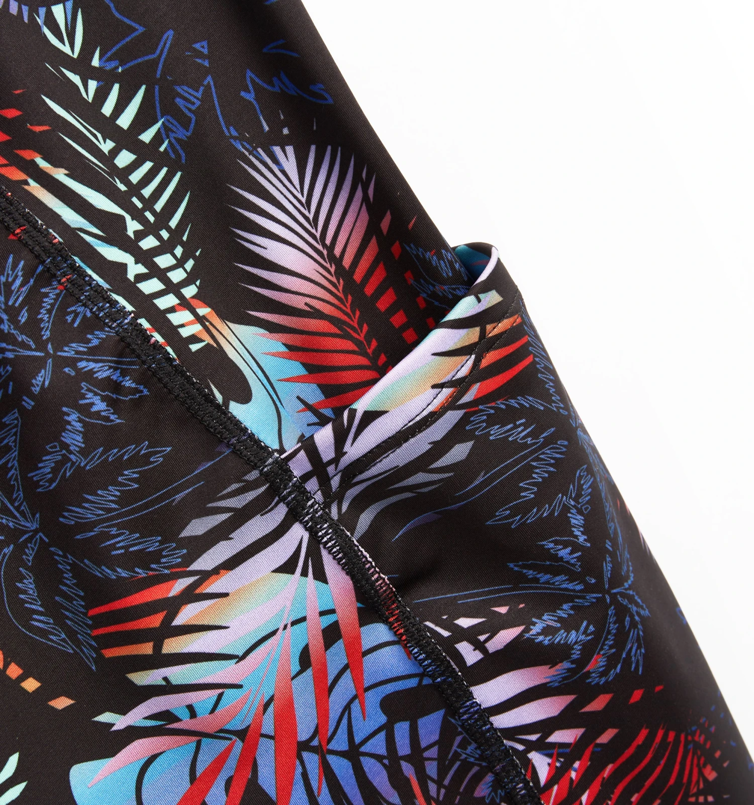 Swim 9" Shorts With Pocket - Palm Dreams(Swim 9 Shorts With Pocket Palm Dreams) 3 Swim 9" Shorts With Pocket - Palm Dreams(Swim 9 Shorts With Pocket Palm Dreams) - Image 3