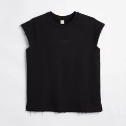 French Terry Cut Off Crew - Black(French Terry Cut Off Crew Black)