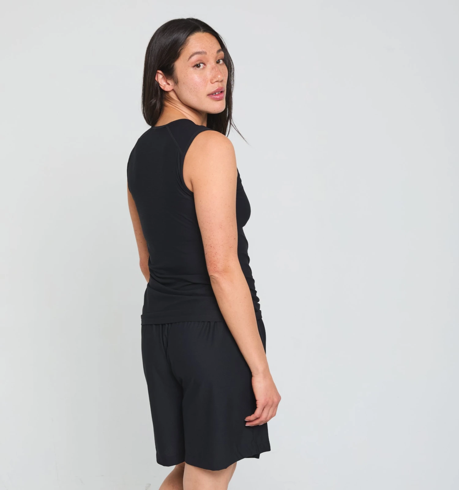 Solarmesh Tank - Black(Solarmesh Tank Black) 2 Solarmesh Tank - Black(Solarmesh Tank Black) - Image 2