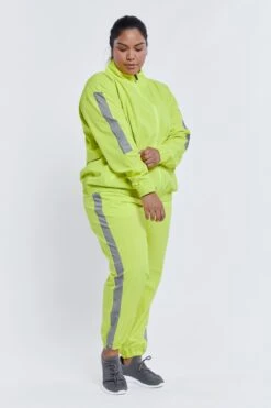 Summit Windbreaker - Limelight(Summit Windbreaker Limelight) -Tomboyx Underwear Store Summit Windbreaker Limelight OF 4